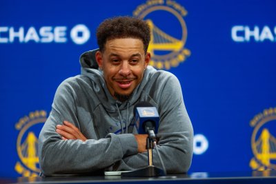 Сет Къри ще подпише с Голдън Стейт Уориърс до края на сезона