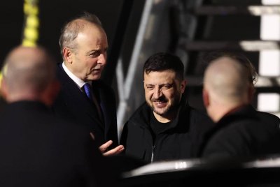 Зеленски ще се срещне днес с ирландския президент и ще говори пред парламента в Дъблин