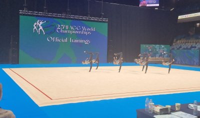 Националните отбори по естетическа групова гимнастика направиха подиум тренировка преди световното
