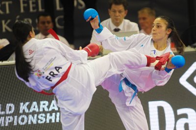 Ивет Горанова се класира за осминафиналите на световното първенство по карате