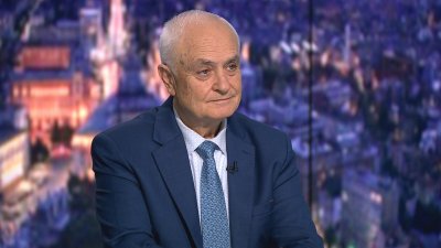 Военният министър за края на войната в Украйна: Не съм оптимист, че това ще стане бързо