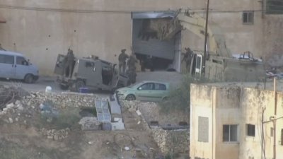 Израел бомбардира Сирия: Най-малко 9 жертви при въздушни удари и сухопътна операция