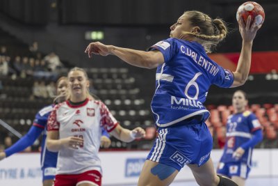 Франция и Нидерландия завършиха с пълен актив в първата фаза на световното първенство по хандбал за жени