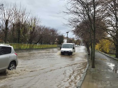 "Никой не е дошъл": Без помощ за хората след придошлите води в Ново Делчево