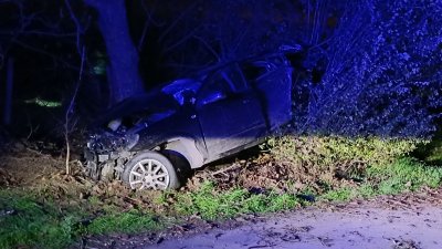 Момиче загина, а трима младежи са ранени при катастрофа в Русенско