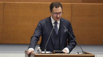 НА ЖИВО: Изслушване на вътрешния министър в парламента