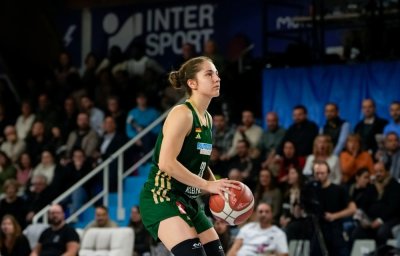 Келтерн с баскетболната националка Карина Константинова записа девета поредна победа в Германия