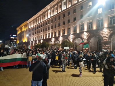 Антиправителствени протести и тази вечер в София и други градове на страната