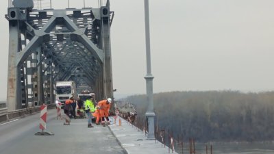 Движението по Дунав мост при Русе се възстановява в двете посоки от 18 декември