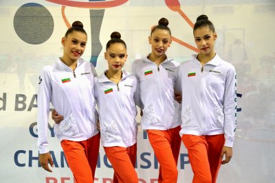 Гимнастичките от националния отбор за девойки показаха новите си композиции