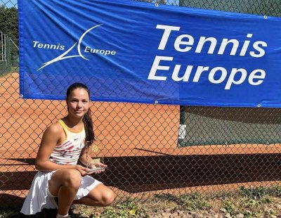 Мая Мичева стана шампионка на турнир до 14 г. от Тенис Европа в академията на Рафаел Надал