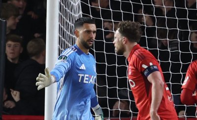 Димитър Митов със силен мач за Абърдийн