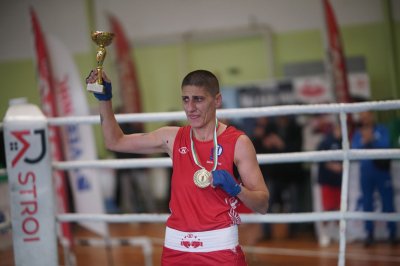 Севда Асенова изигра последния мач в кариерата си