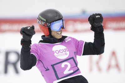 Седем българи ще вземат участие в първото европейско състезание от Световната купа по алпийски сноуборд