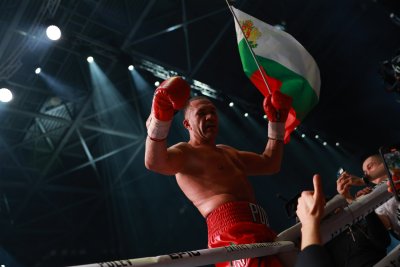 Кубрат Пулев е с 10 килограма по-тежък от Мурат Гасиев