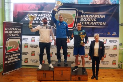 Левски е отборен шампион при мъжете на Държавното по бокс