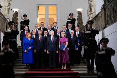 Новото чешко правителство на Андрей Бабиш бе назначено днес от президента Петър Павел