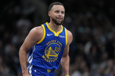 Стеф Къри се завръща в игра за Голдън Стейт