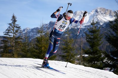Томазо Джакомел триумфира в масовия старт в Анеси-Льо Гран Борнан