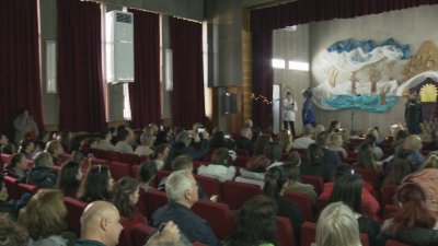 След репортаж на БНТ: Купиха климатици за концертната зала на училище "Луи Брайл"