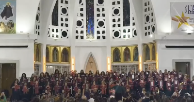 &bdquo;Отново е Коледа&ldquo; прозвуча в сърцето на Кайро