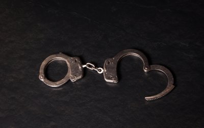 Мъж на 54 години е задържан за срок до 72