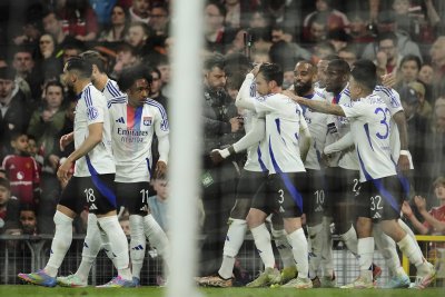 Класика изстреля Олимпик Лион напред за Купата на Франция