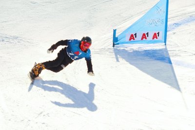 Александър Кръшняк не преодоля осминафиналите на паралелния слалом в Давос