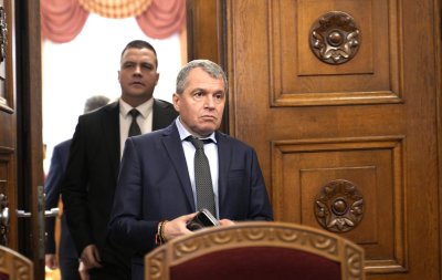 'There Is Such a People' at the Consultaions with the President: In this Political Situation, It Is Not Wise to Seek a New Reconfiguration