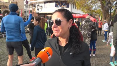 Коледен полумаратон събра рекорден брой участници в Несебър