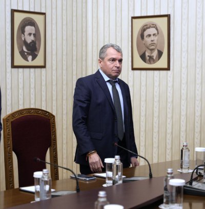 Тошко Йорданов: Още днес би трябвало да приемем на две четения удължителния бюджет