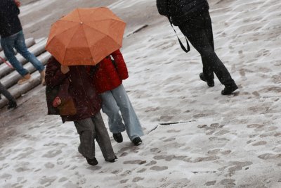 Пътната обстановка в столицата е нормална а движението се извършва