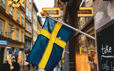 Автобус се вряза в жилищна сграда в Стокхолм, има ранени