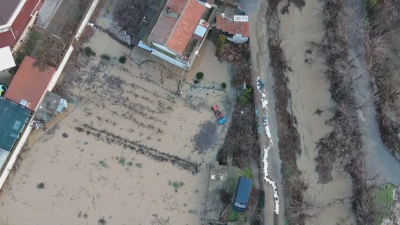 След наводнението на Коледа в село Гелеменово жители на пазарджишкото