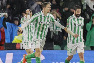 Барселона обмисля опциите си за нов централен защитник