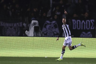 Феновете на ПАОК избраха гол на Кирил Десподов за попадение на месеца