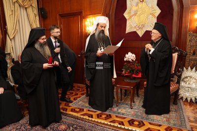 На празника Рождество Христово в късния следобед започна посещението на