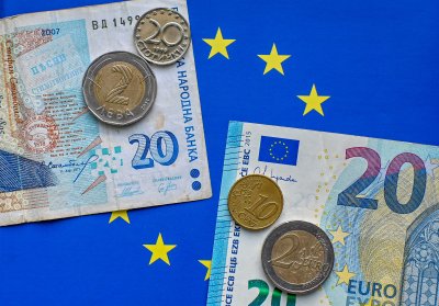 МВР: Ползвайте само официални места за обмяна на пари &ndash; банки или пощенски станции