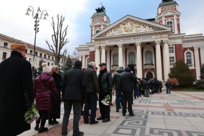Последно сбогом с бившия министър на културата Георги Йорданов