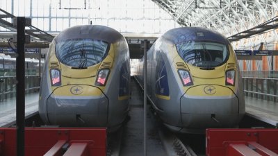 Транспортен хаос на Острова след като бяха спрени влаковете в