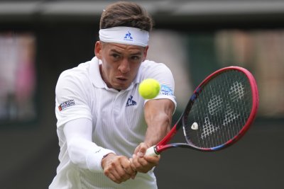 Тимът на Аржентина започна с победа на тенис турнира Юнайтед Къп в Пърт