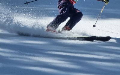 Скиор е пострадал след спускане на една от пистите в