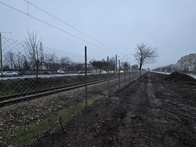 Служителите на Железопътна секция Враца продължават работа по спешните мерки