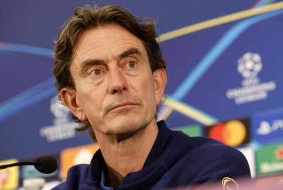 Томас Франк не се притеснява от освиркванията