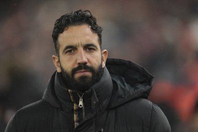 Аморим също не оцеля