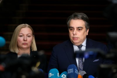 Асен Василев след върнатия мандат: Нови машини за два месеца не могат да се въведат