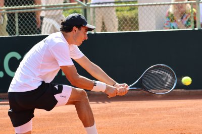 Иван Иванов се класира за финала на тенис турнира в Манакор