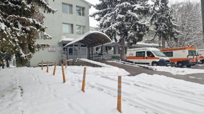 Пациентка пострада при катастрофа на линейка в Разградско