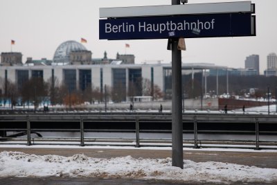 Зимната буря "Ели" спря влаковете в Северна Германия