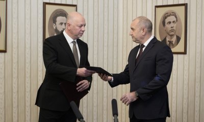 Росен Желязков върна мандата за съставяне на правителство на президента Румен Радев